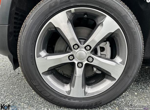 2023 Jeep Grand Cherokee 4xe 30th Anniversary EXECUTIVE DEMO! image 5