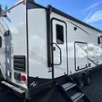 2023 Forest River Rockwood Ultra Lite 2614BS thumbnail image 4
