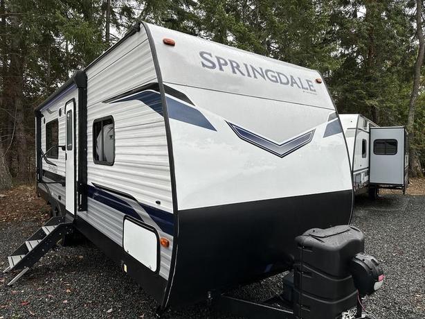 2022 Keystone RV Springdale 242RKWE image 1