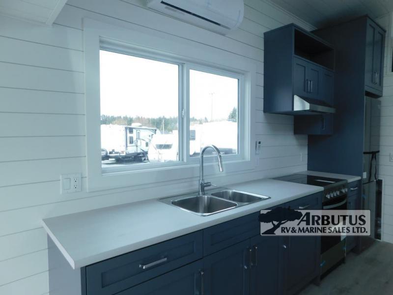 Used 2022 Stattonrock Construction West Coast Island Destination 26 display photo