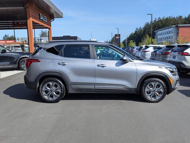 2024 Kia Seltos S - No Accidents, AWD, Heated Seats, Sunroof image 5