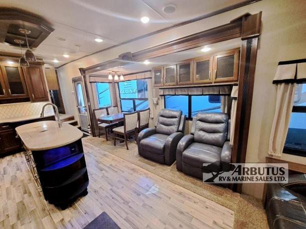 Used 2015 Grand Design Solitude 369RL image 7
