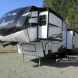 Used 2022 Dutchmen RV Atlas 3172RLKB thumbnail image 3