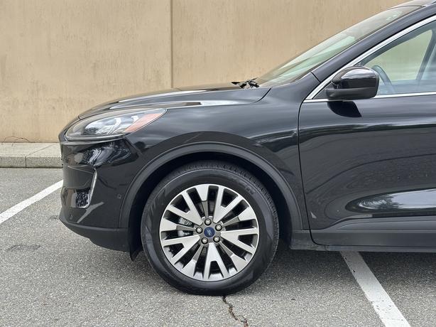 2021 Ford Escape Hybrid image 4
