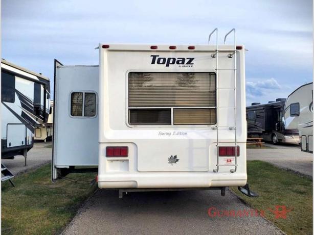Used 2007 Triple E Topaz 305RL image 5