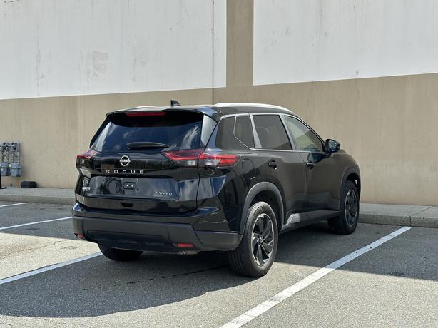 2024 Nissan Rogue image 7