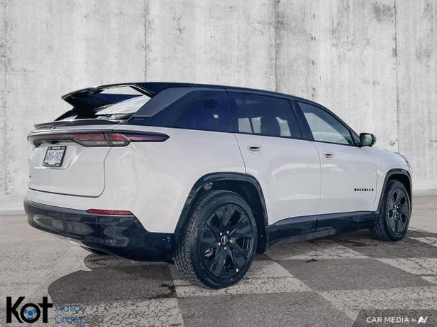2024 Jeep Wagoneer S Launch Edition | 0% UP TO 72 MONTHS | FREE LEVEL 2 CHARGER  image 5
