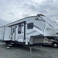 2018 Keystone RV 302FWRK Springdale thumbnail image 4