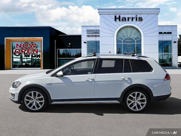 2017 Volkswagen Golf Alltrack 4DR WGN  | Keyless Entry | No Reported Accidents! image 3