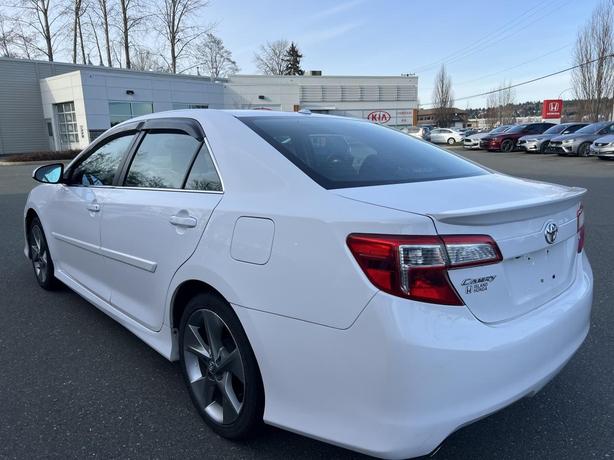 2014 Toyota Camry SE image 5