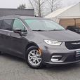 2022 Chrysler Pacifica Touring L thumbnail image 4