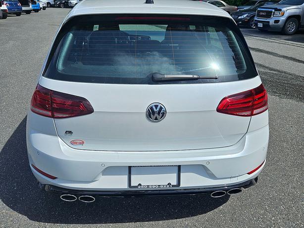 2019 Volkswagen  Golf R image 2