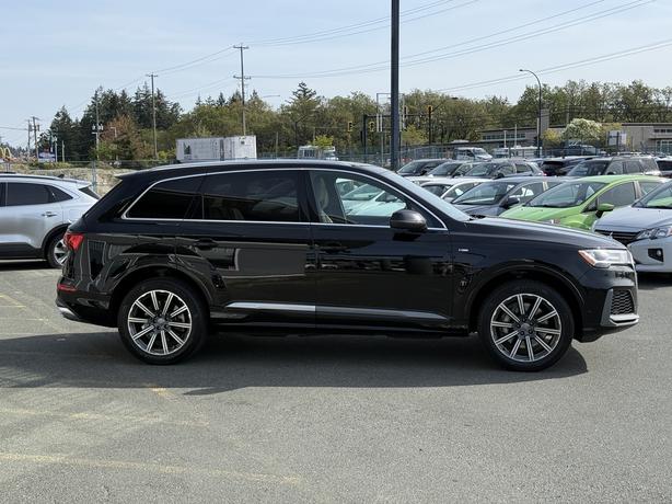2020 Audi Q7 Progressiv -  3rd Row Seats & Power Moonroof image 5
