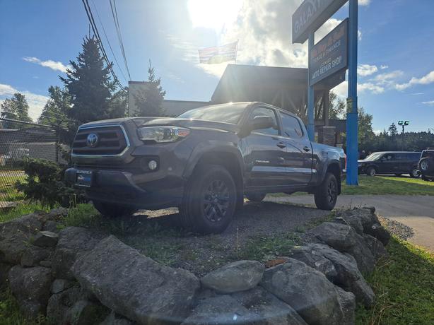 2023 Toyota Tacoma V6 image 1
