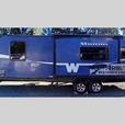 Used 2016 Winnebago Industries Towables Minnie 2401 RG thumbnail image 4