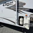 Used 2009 Keystone RV Cougar 318SAB thumbnail image 3