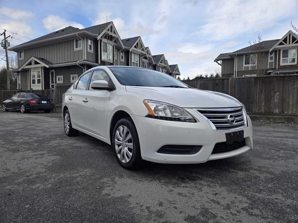 2015 Nissan Sentra S image 6