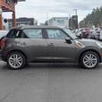2012 MINI Cooper Countryman Countryman - No Accidents, Sunroof, Heated Seats thumbnail image 5