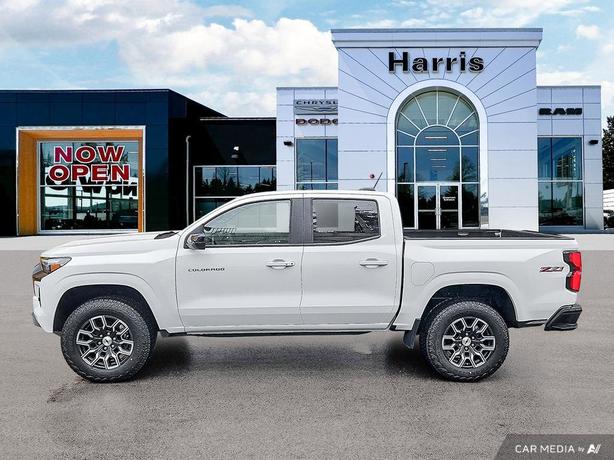 2024 Chevrolet Colorado 4WD Z71 Crew Cab 4x4 | One Owner | No Accidents! image 3