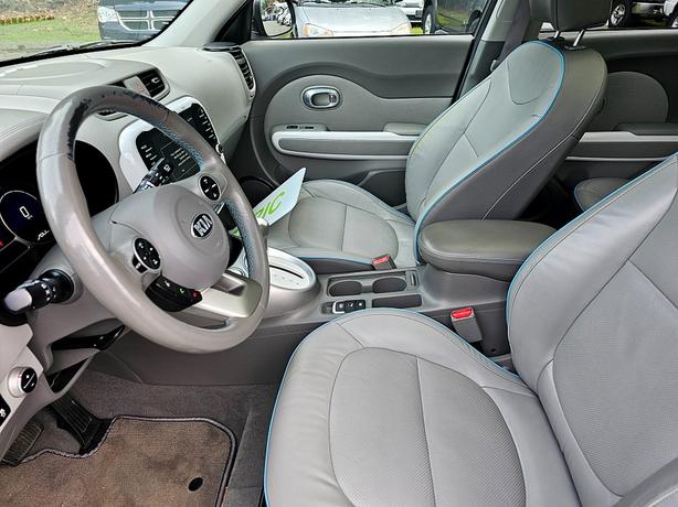 2017 KIA  Soul EV EV+ image 7