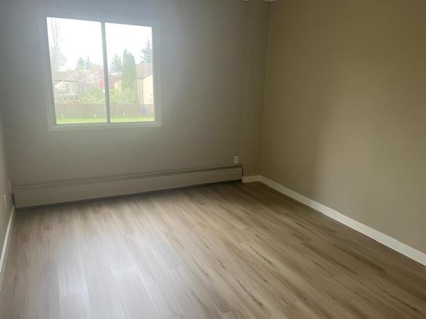 1 Bedroom Hermitage Village Apartments image 6