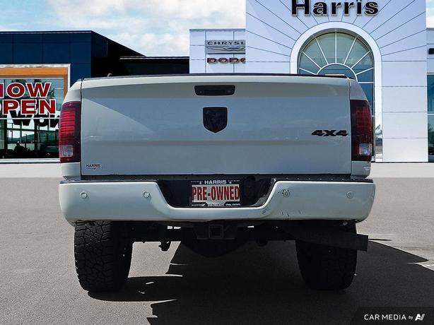 2016 RAM 3500 4WD Crew Cab 6.4 Box Laramie | GPS Navigation! image 5