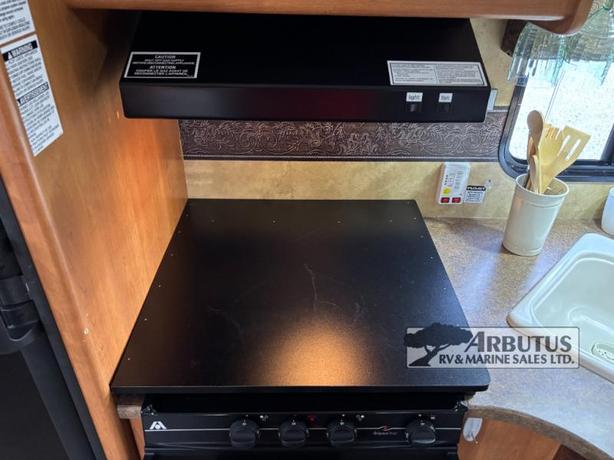 Used 2010 Keystone RV Hideout 21FQSWE image 8