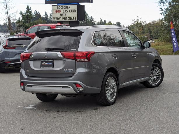 2019 Mitsubishi Outlander PHEV Hybrid - Heated Seats, Sunroof, 4x4 image 6