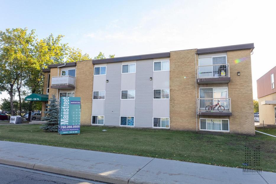 2 Bedroom Beaumaris Lake Apartments display photo