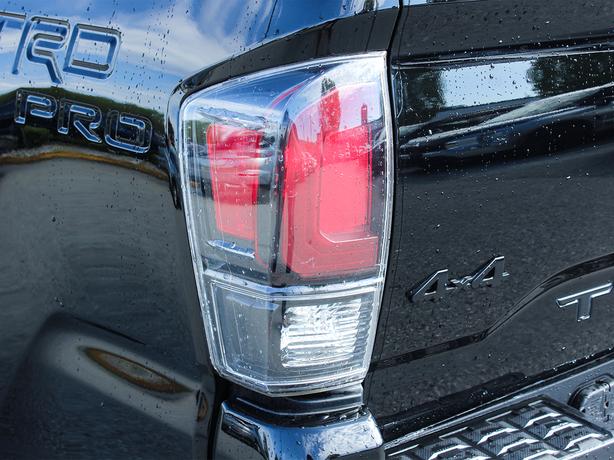 2023 Toyota Tacoma TRD Pro - Navigation, Heated Seats, Leather image 6