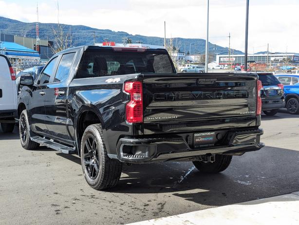 2022 Chevrolet Silverado 1500 Custom - 2.7L I4, CrewCab, Short Box, 4x4 image 7
