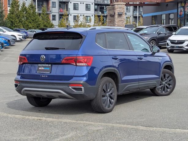 2024 Volkswagen Taos Comfortline - No Accidents, Heated Seats, Sunroof image 6