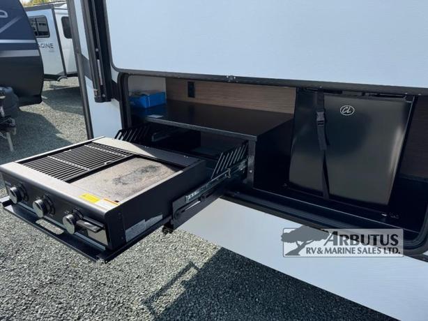 Used 2024 Alliance RV Delta 251BH image 7