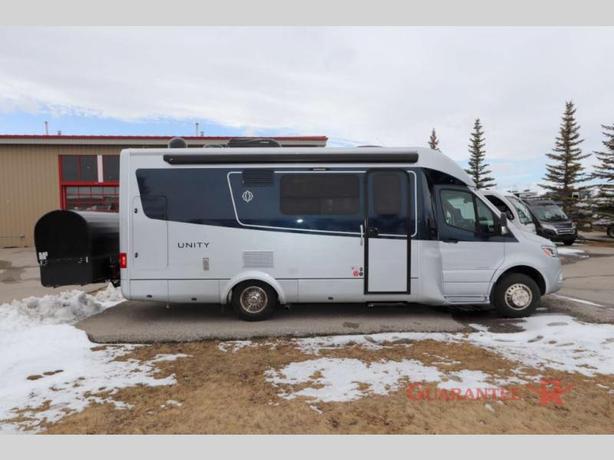 Used 2021 Triple E Unity 24MB image 4