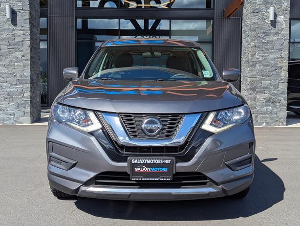 2018 Nissan Rogue S - Heated Seats, Android Auto/Apple CarPlay image 3