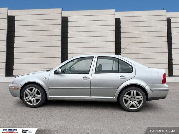 2002 Volkswagen Jetta GLS AUTO, BLACK INTERIOR, LEATHER HEATED SEATS, SUNROOF, A image 3