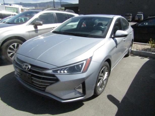 2020 Hyundai Elantra Preferred w/Sun & Safety Package BLINDSPOT! HEATED SEAT AND image 2