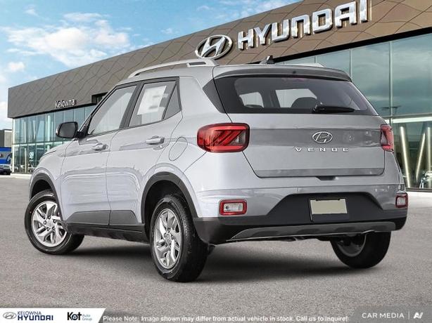 2025 Hyundai Venue Preferred demo image 4