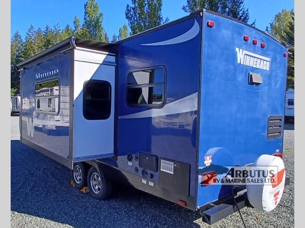 Used 2016 Winnebago Industries Towables Minnie 2401 RG image 5