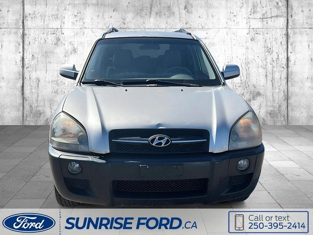 2006 Hyundai Tucson GL image 2