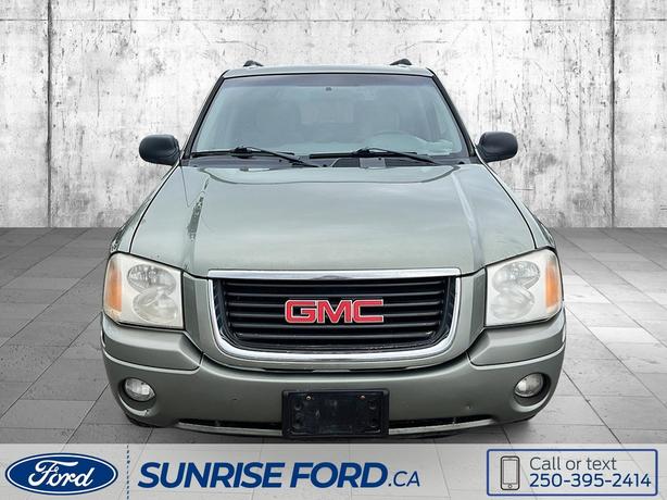 2004 GMC Envoy SLE image 2