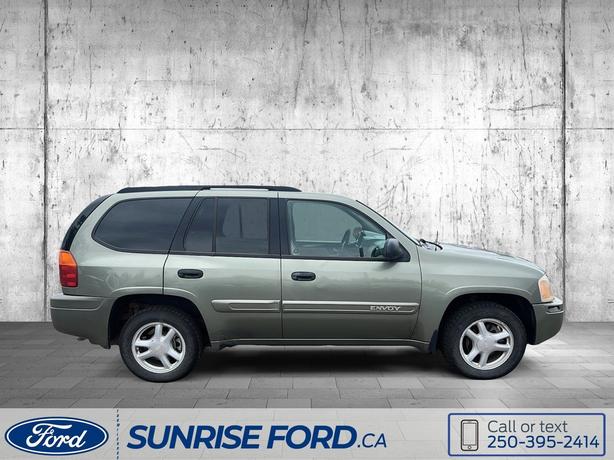 2004 GMC Envoy SLE image 4