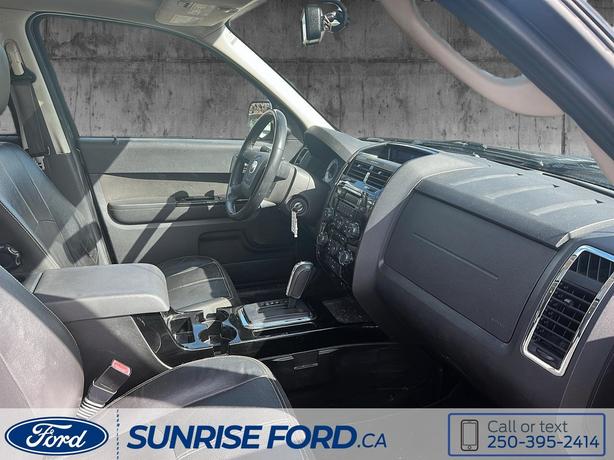 2010 Mazda Tribute GX image 8