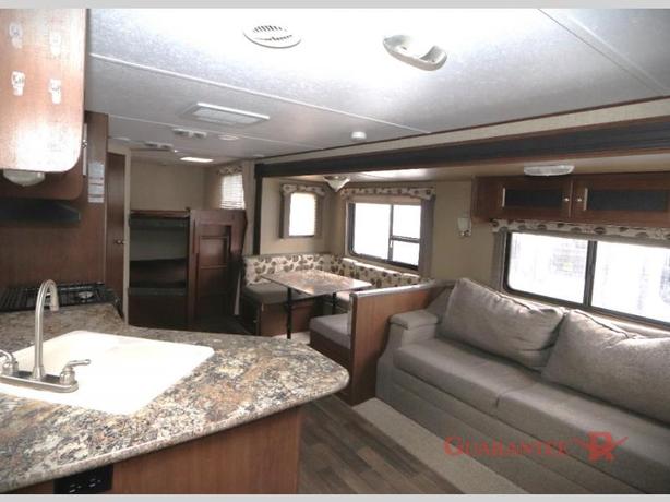Used 2015 Keystone RV Hideout 28BHS image 7
