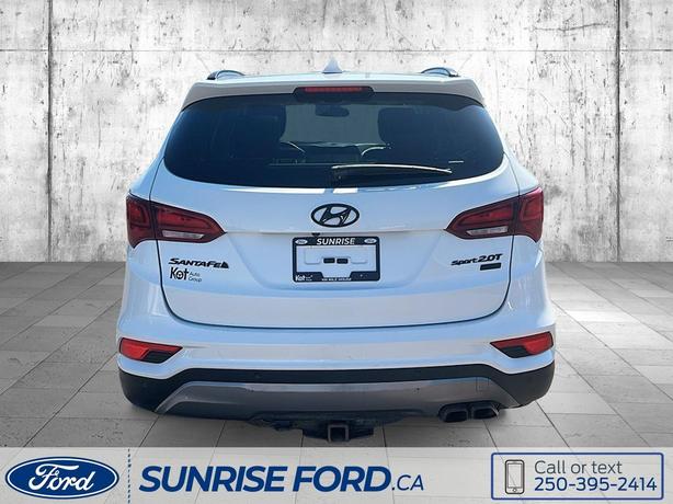 2017 Hyundai Santa Fe Sport SE image 6