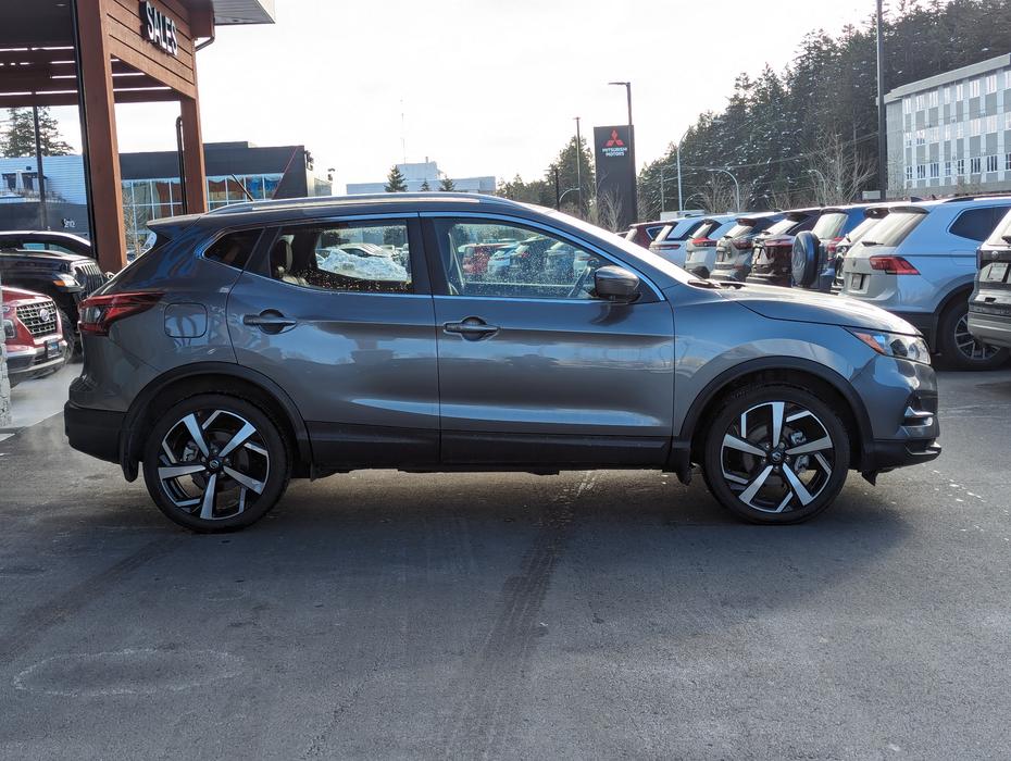2023 Nissan Qashqai SL - Sunroof, Heated Seats Navigation, AWD display photo