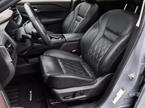 2021 Nissan Rogue Platinum - Adaptive Cruise Control, Navigation image 8