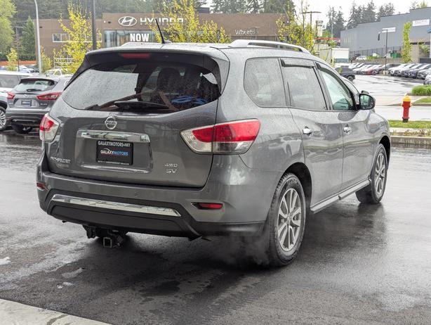 2015 Nissan Pathfinder S - 4x4, Heated Seats, 7 Passenger image 6