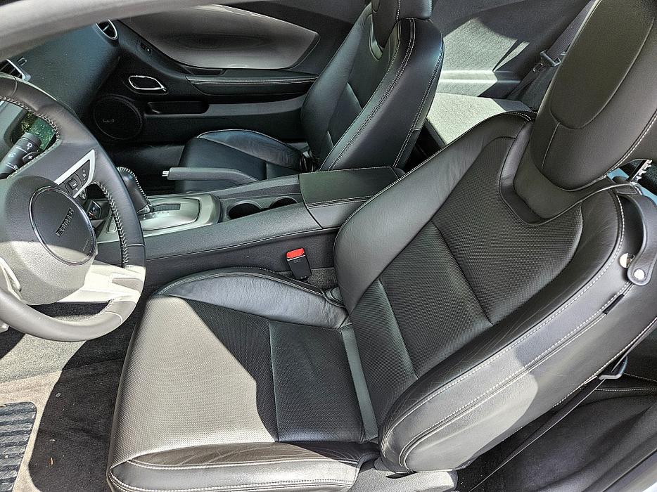 2010 Chevrolet  Camaro 2LT display photo