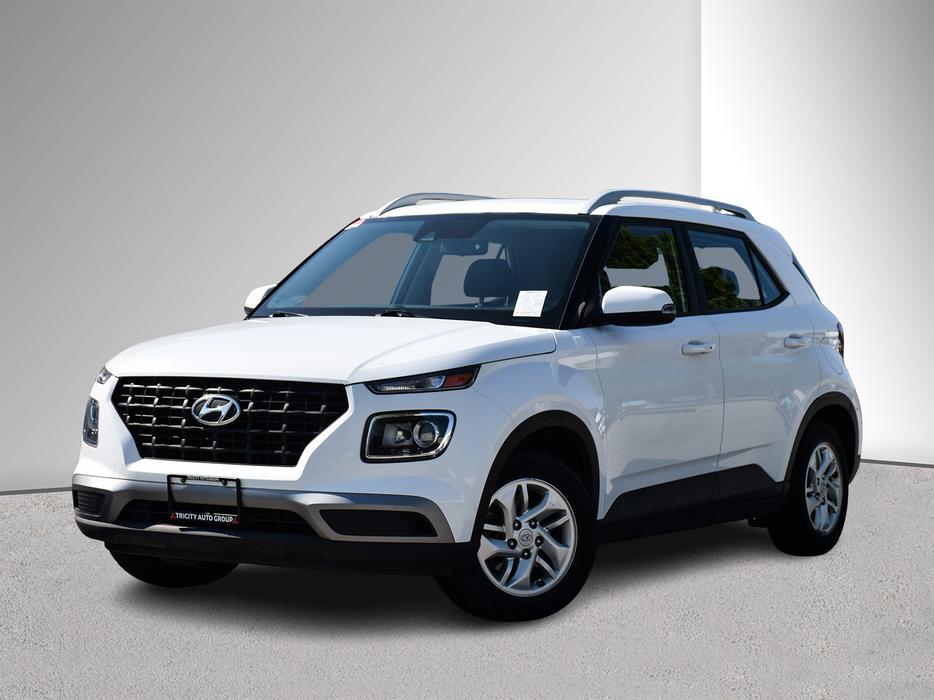 2022 Hyundai Venue Preferred - Heated Steering Wheel, Heated Seats display photo